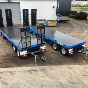 Quad Dog Trailers In Custom Company Colours