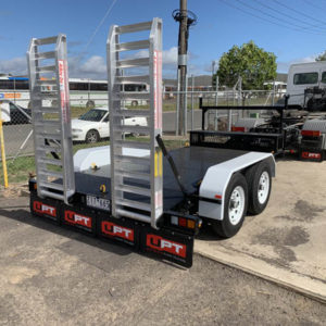 10. 4.5 Tonne Bobcat Trailer With Aluminium Ramps