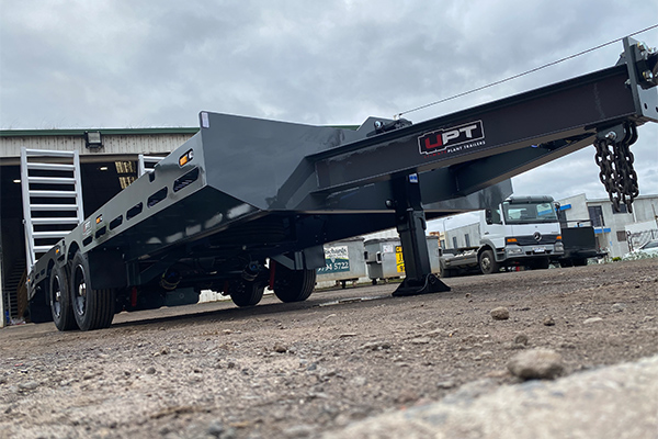 Custom tandem flat deck trailer by Ultimate Plant Trailers in Geelong